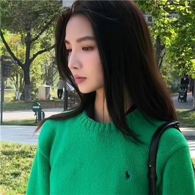 黑珍珠艾曼妞